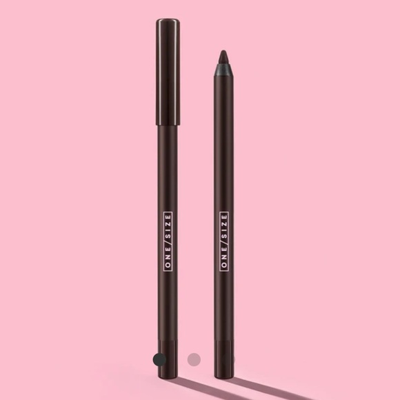 🌿 ONE/SIZE by Patrick Starrr Point Made 24-Hour Gel Eyeliner Pencil - Picture 1 of 7